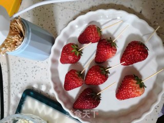 草莓巧克力的做法步骤：2