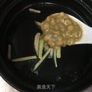 黄豆酱焖太阳鱼的做法步骤：4