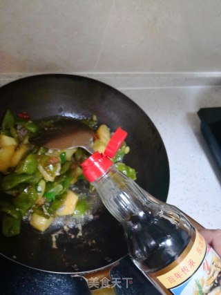 土豆炖豆角的做法步骤：7