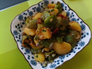 土豆炖豆角的做法步骤：8