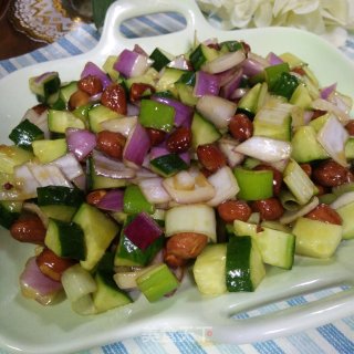 糖醋花生米的做法步骤：5