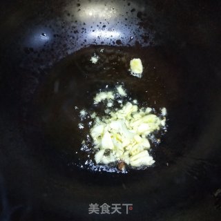 木耳甜豆小炒的做法步骤：2