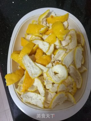 柠檬不知火果皮蜜饯的做法步骤：3