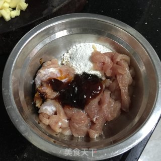 藕片炒肉丝的做法步骤：3
