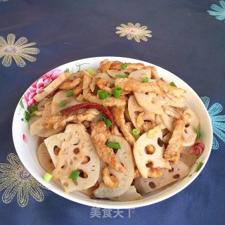 藕片炒肉丝的做法步骤：12