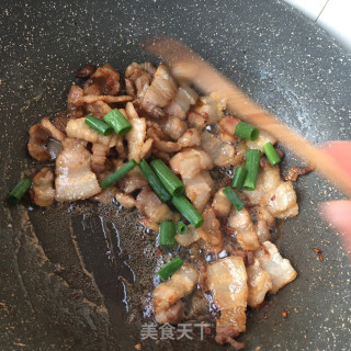 “肉菜”孜然五花肉的做法步骤：12