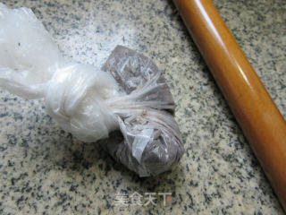 酸奶奥利奥小盆栽的做法步骤：3