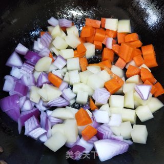 牛肉咖喱饭的做法步骤：6