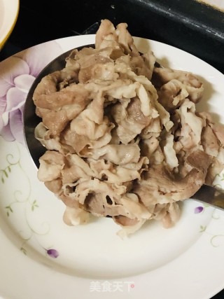 葱爆羊肉的做法步骤：3