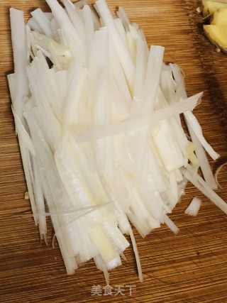 葱爆羊肉的做法步骤：4