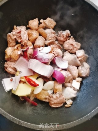 大盘鸡的做法步骤：5