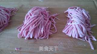 柠檬三彩凉拌面的做法步骤：5