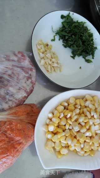 肉末炒玉米的做法步骤：1