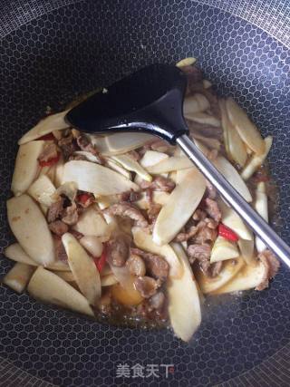 茭白炒肉丝的做法步骤：4
