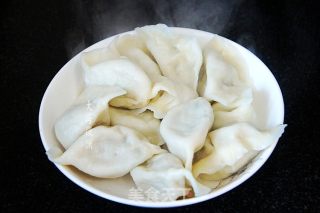 芹菜白菜猪肉馅水饺的做法步骤：5