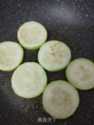 煎蒲瓜的做法步骤：2