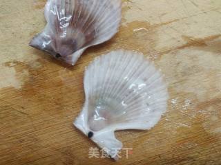 蒜蓉粉丝蒸扇贝的做法步骤：9