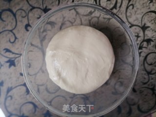 【干货】汤种+水合法夏天做面包的必杀技 面包食谱理论课#附经典芝士夹心毛毛虫甜面包做法#的做法步骤：12