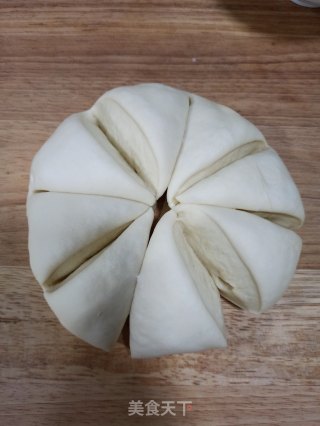 培根罗勒香蒜包的做法步骤：8