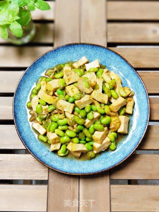 虾米黄豆焖豆干的做法步骤：10