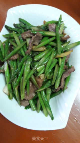 芦笋炒肉的做法步骤：7