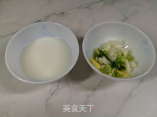 #春日应季美食#菌蔬牛肉羹的做法步骤：3