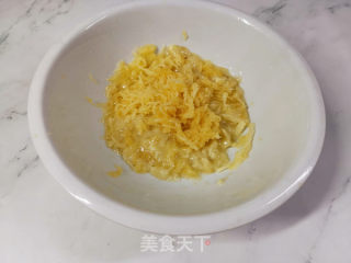 #春日应季美食#香蕉苹果燕麦饼的做法步骤：2