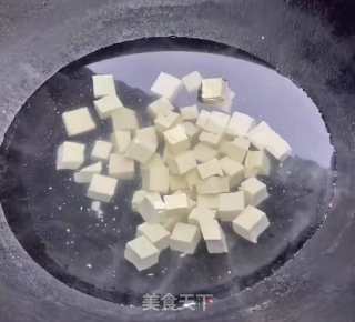 麻婆豆腐的做法步骤：2