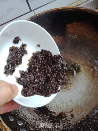 紫菜蛋花汤的做法步骤：4