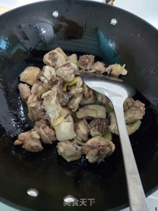 土豆烧鸡的做法步骤：5