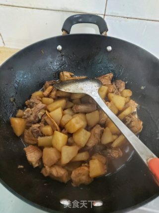 土豆烧鸡的做法步骤：9