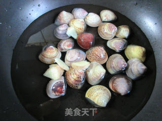 盐水文蛤的做法步骤：2