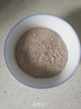 粉蒸牛肉的做法步骤：4