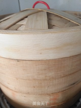 粉蒸牛肉的做法步骤：9