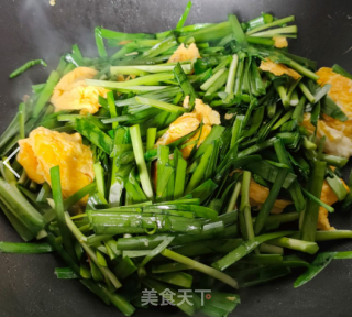 韭菜炒蛋的做法步骤：3