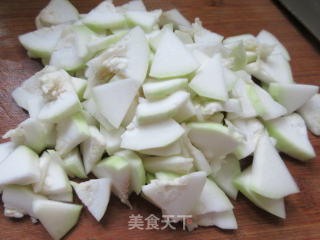 笋干菜煮蒲瓜的做法步骤：3