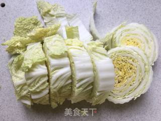 年糕炒白菜的做法步骤：2