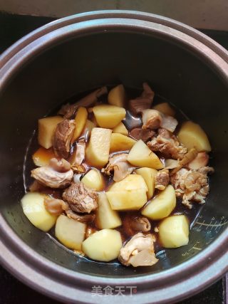 护心肉焖土豆的做法步骤：5