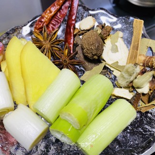 卤煮面的做法步骤：2