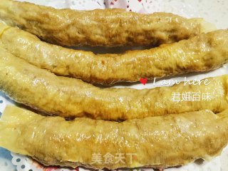 五香肉卷的做法步骤：5