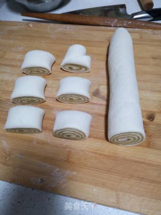 南瓜????面花卷的做法步骤：6