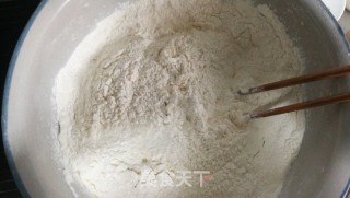 豆沙面包圈的做法步骤：4