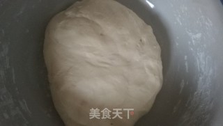 豆沙面包圈的做法步骤：8