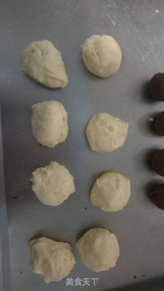 豆沙面包圈的做法步骤：10