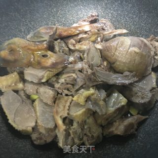 红烧老鸭的做法步骤：3