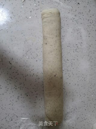 黑豆豆渣花卷的做法步骤：9