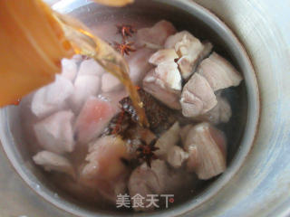 豆腐干烧蹄髈肉的做法步骤：5