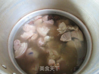 豆腐干烧蹄髈肉的做法步骤：7