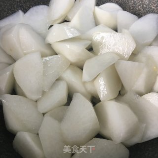 白萝卜烧牛腩的做法步骤：6