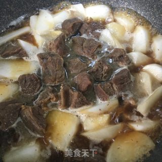 白萝卜烧牛腩的做法步骤：7